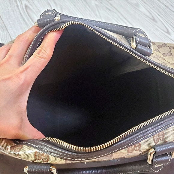 Gucci Bag - Picture 12 of 14